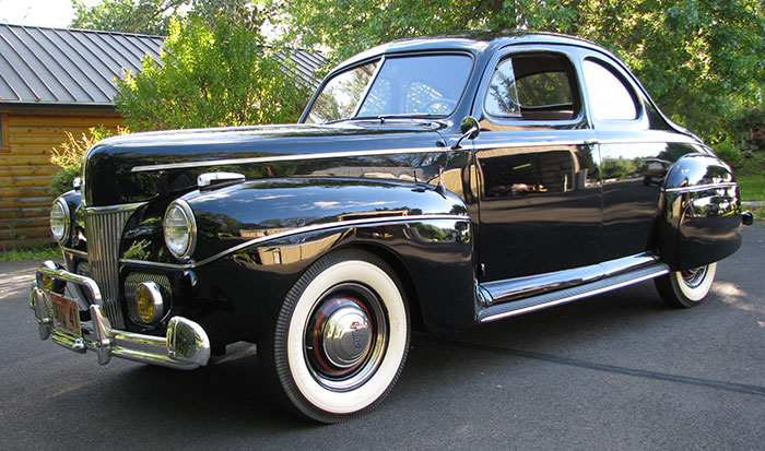 1941 Ford Super Deluxe Cpe