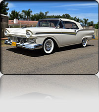 1957 Ford Sunliner Convertible 