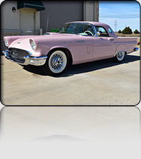 1957 Ford Thunderbird